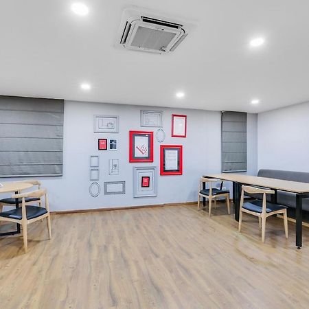 Oyo Townhouse 87 Spartan Nagar Csennai Kültér fotó